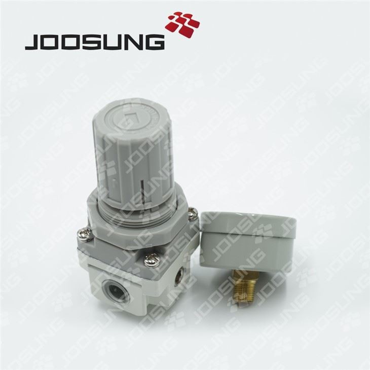AR2000-02_00001